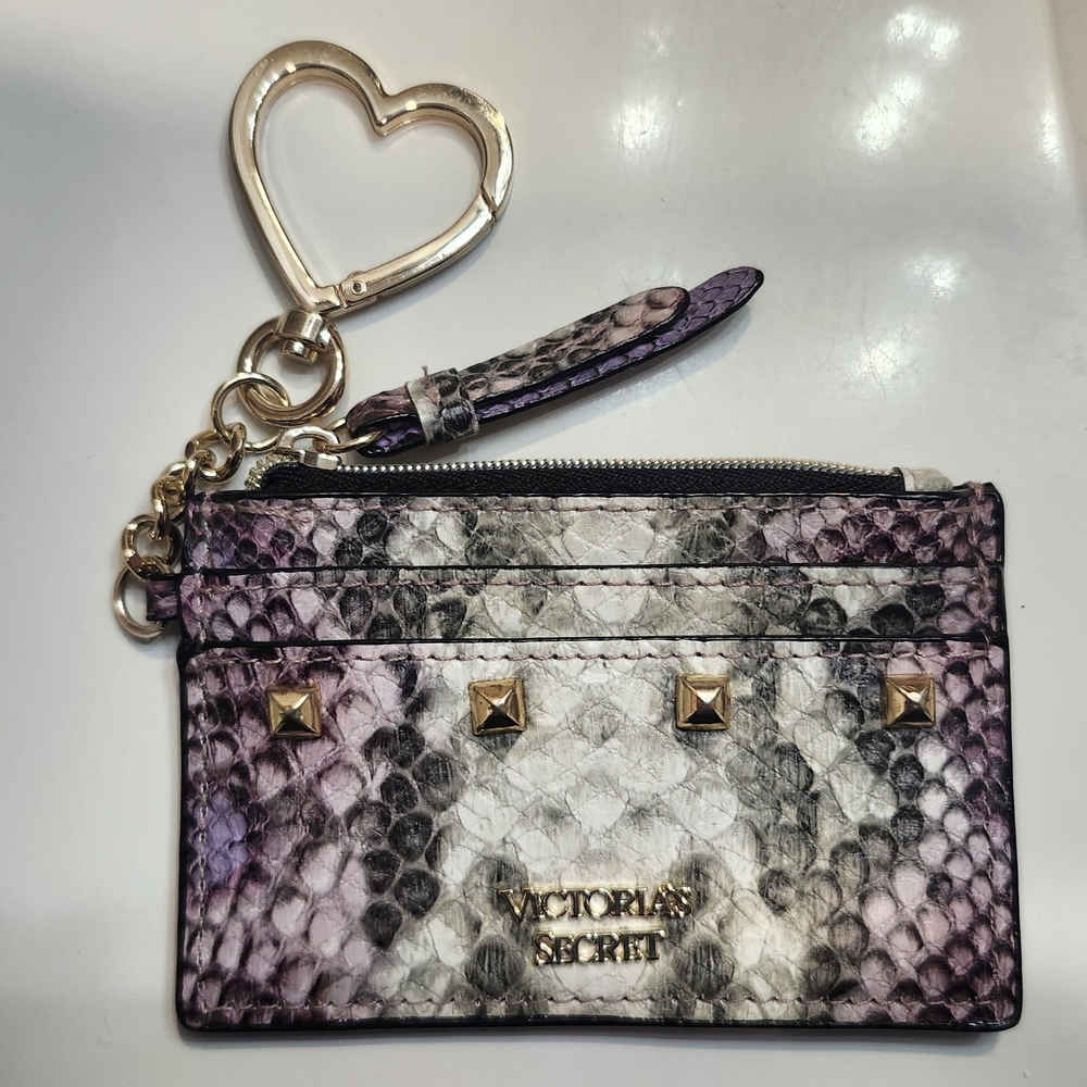 NWOT Victoria’s Secret Studded Purple and White Snake Print Card Case Keychain.